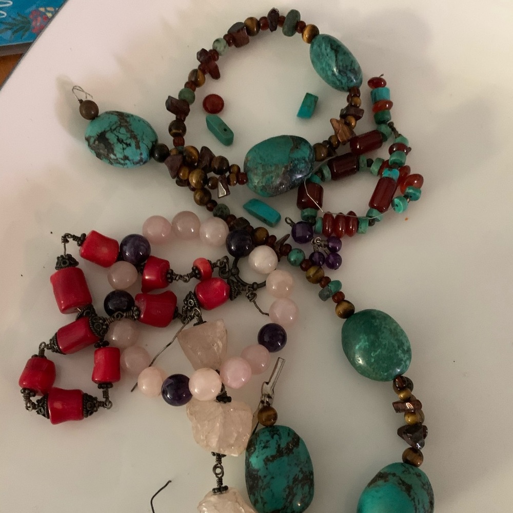 Jewellery pieces